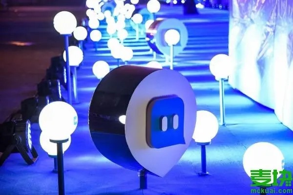 女人都是用什么交友软件聊天的？